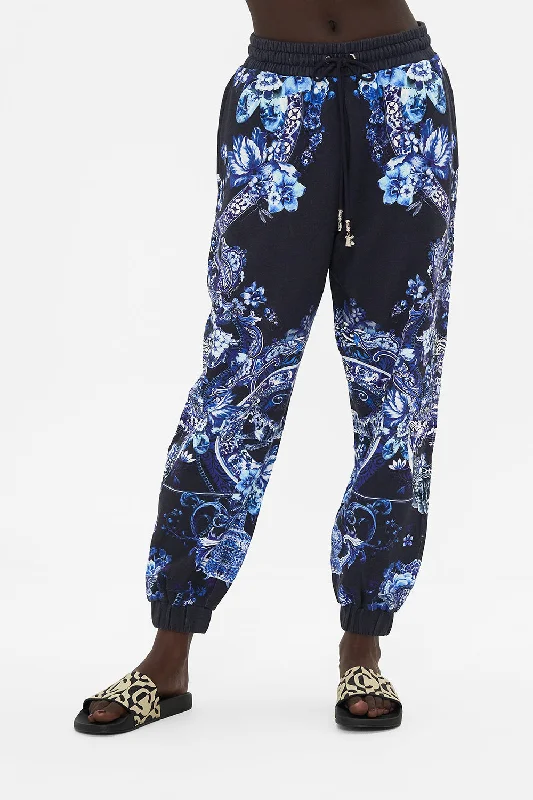 00027517-jersey-track-pant-delft-dynasty