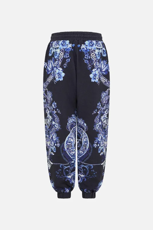 00027517-jersey-track-pant-delft-dynasty