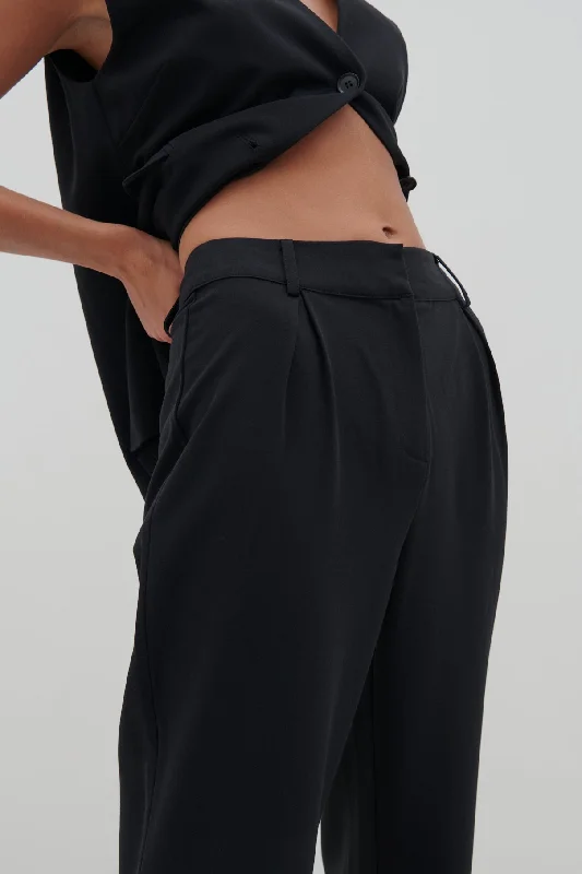 harlee-straight-leg-trousers-black