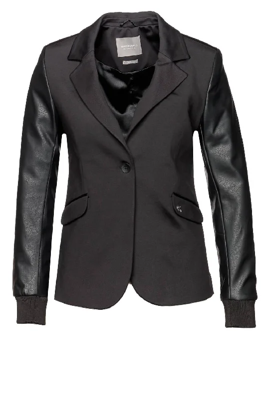 Alice Blazer In Black