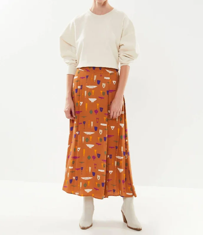 Chi Vase Print Skirt In Ocre Multi