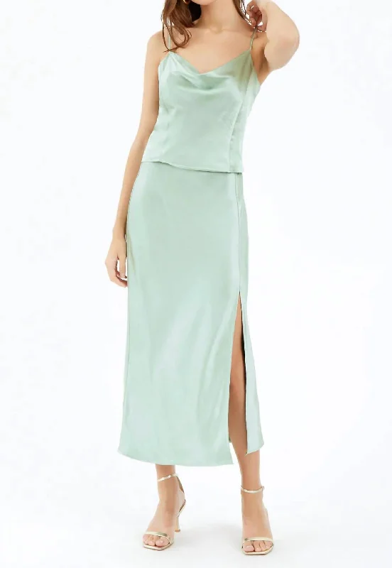 Hayek Slit Maxi Skirt In Mint