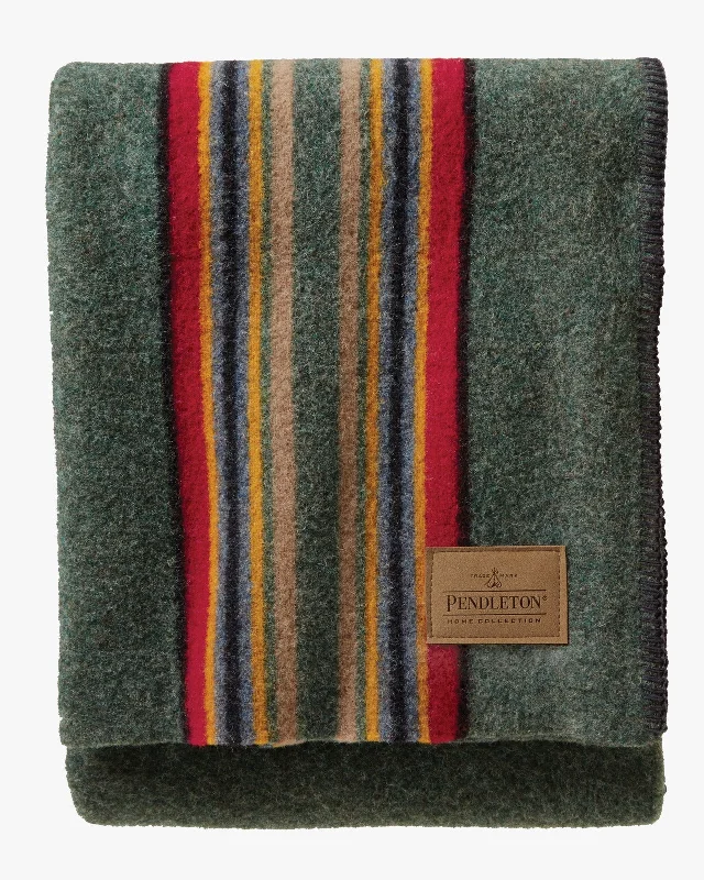 Pendleton Yakima Wool Camp Throw - Green Heather Mix