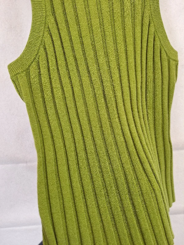 aje-essential-matcha-ribbed-tank-top-size-s-b039-349-gn