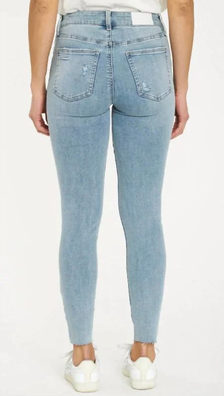 audrey-mid-rise-skinny-jean-in-radiate-2