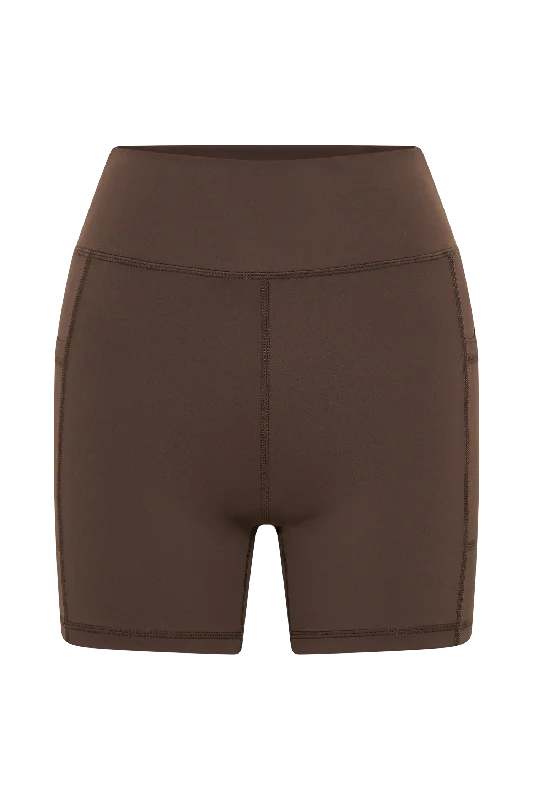 martina-bike-shorts-with-pocket-dark-chocolate