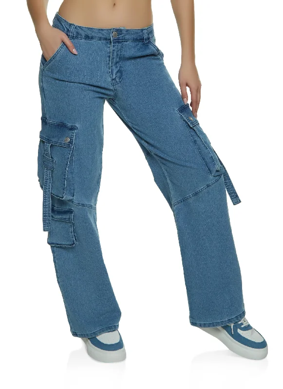 Low Rise Wide Leg Cargo Jeans