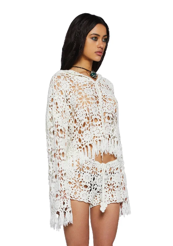 palms-retreat-cropped-crochet-cardigan-off-white