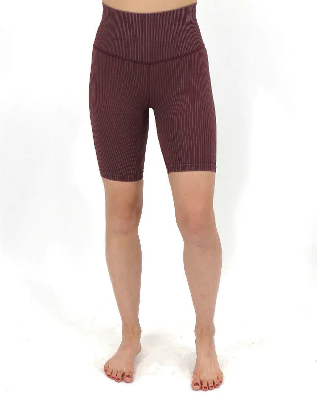 perfect-fit-ribbed-biker-shorts-in-raisin