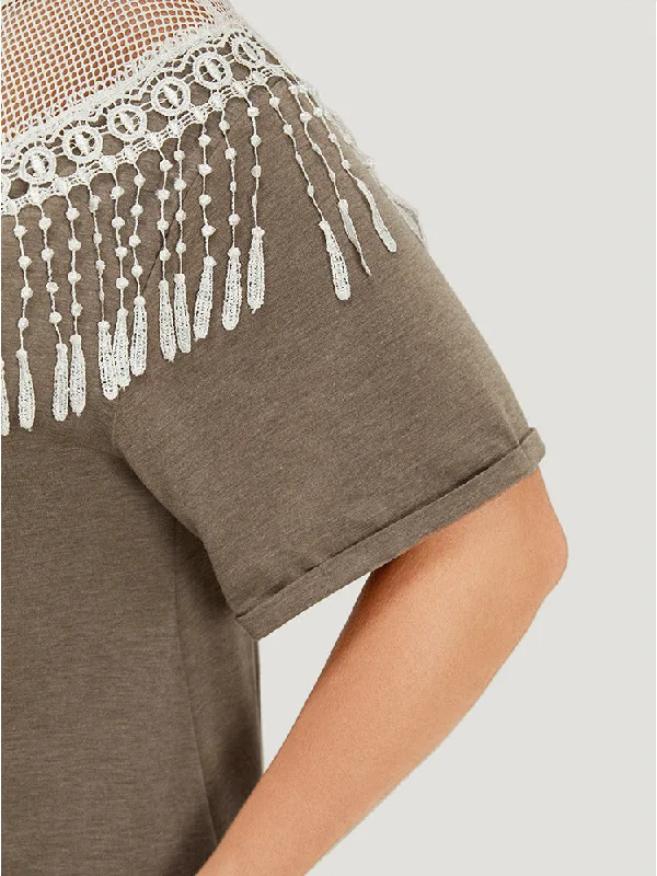 solid-roll-sleeve-lace-fringe-trim-t-shirt