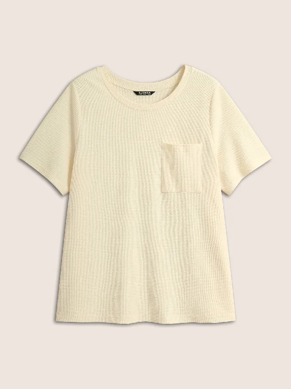 solid-waffle-knit-patched-pocket-t-shirt